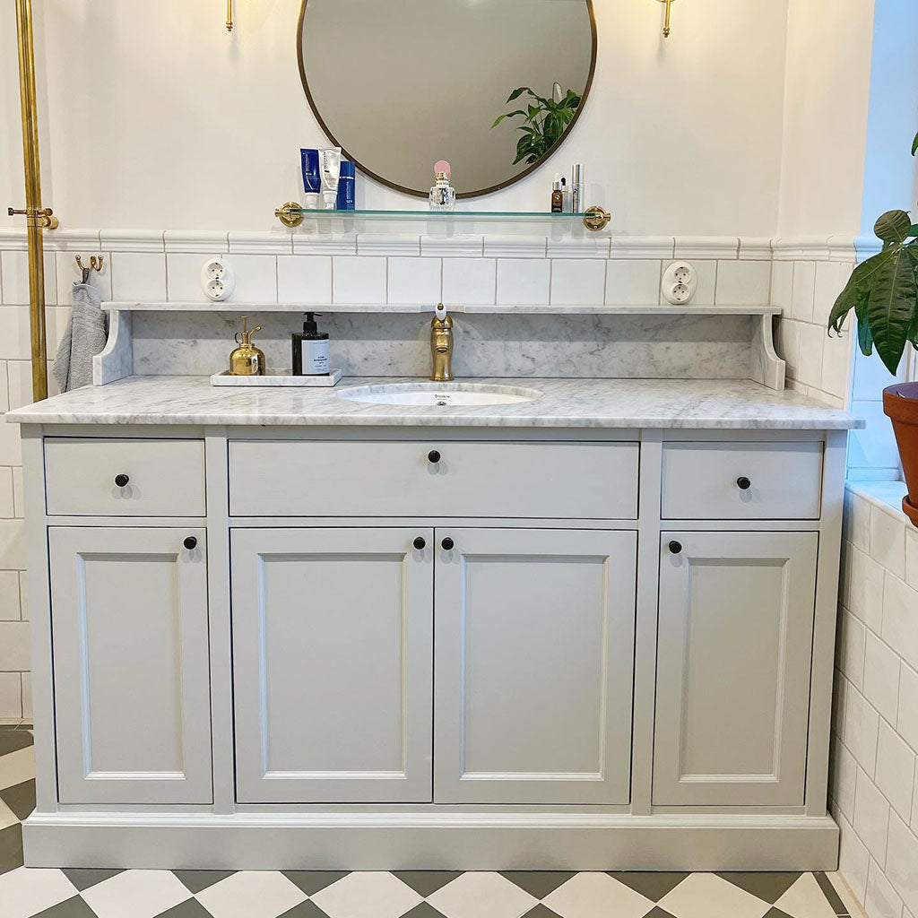 Overhylde til Agnes stor kommode