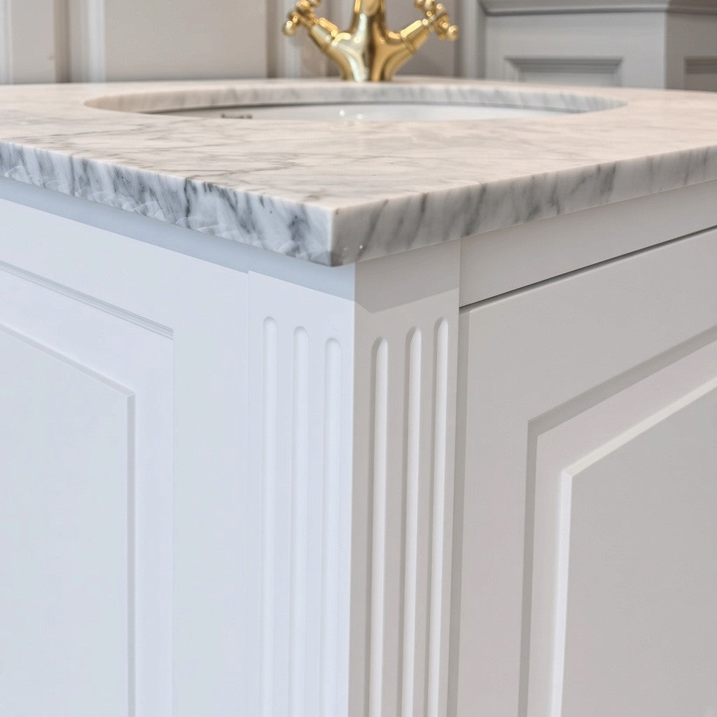Kleiner Badezimmer-Waschtisch mit Carrara-Marmor und Waschbecken - Alva Antikweiß