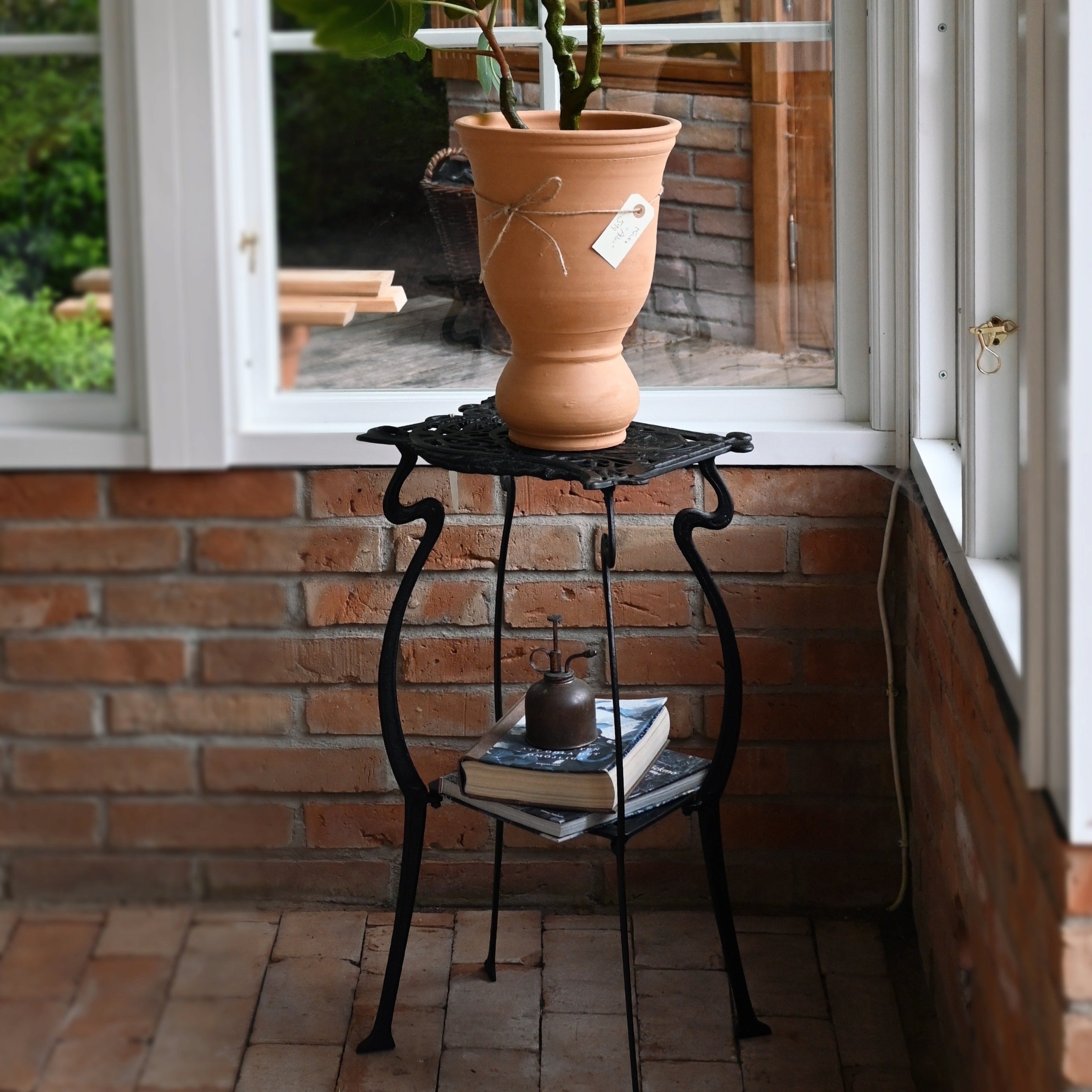 Støbejernsbord Desirée