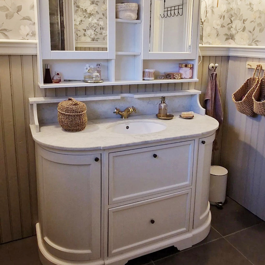 Alice Vaskeskab Antikhvid