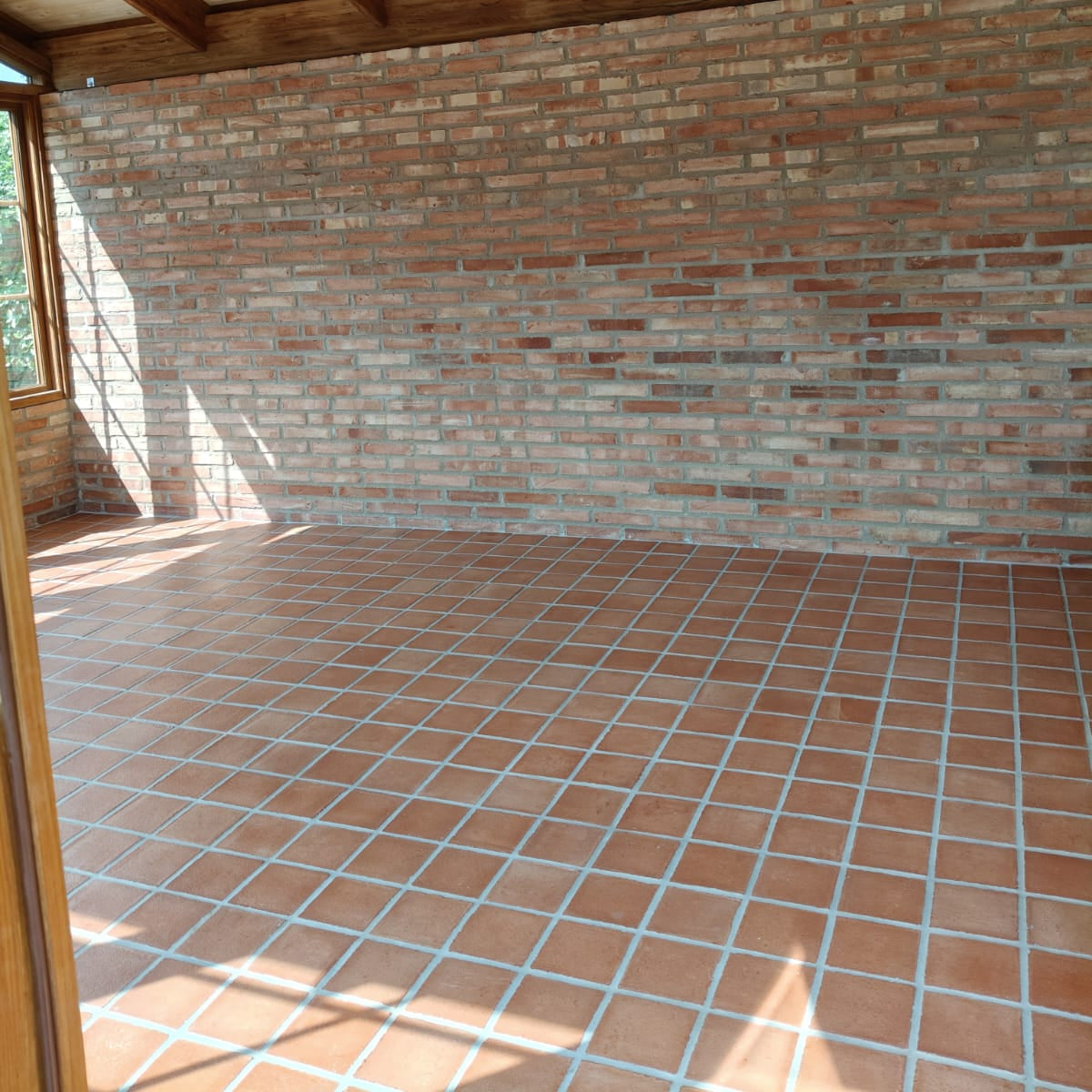 Terracotta gulv 280x280 mm