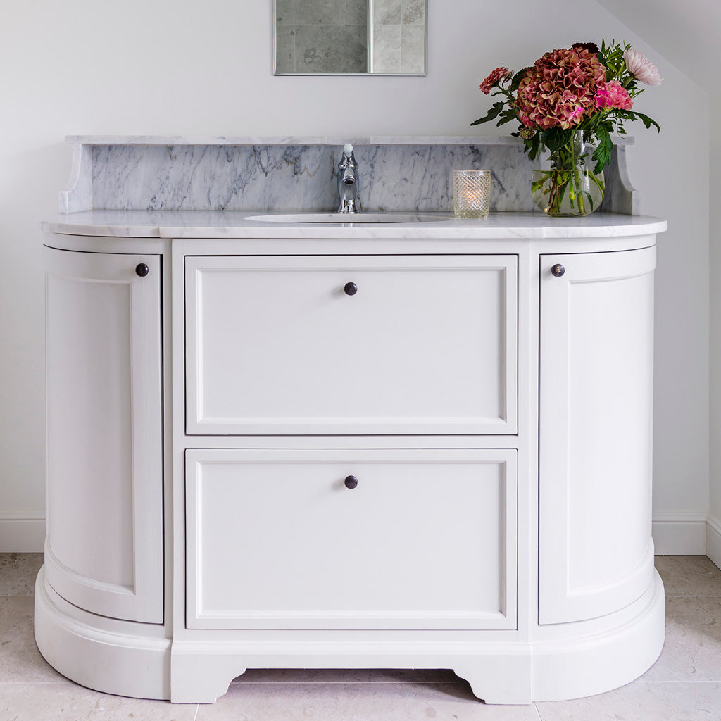 Alice Vaskeskab Antikhvid