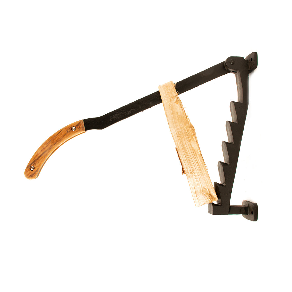 Brændekløveren Arvid til optændingspinde