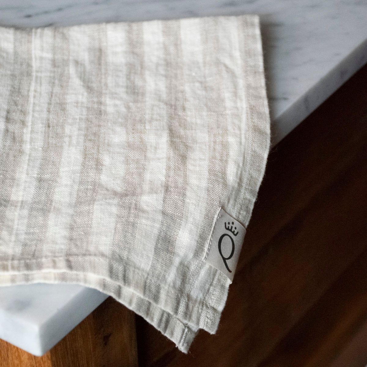 Køkkenhåndklæde Beddinge natur/hvid 40x65 cm