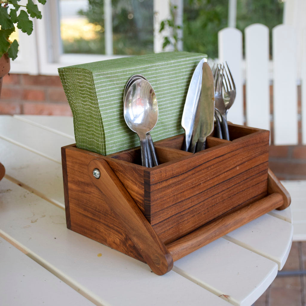 Bestickhållare trä