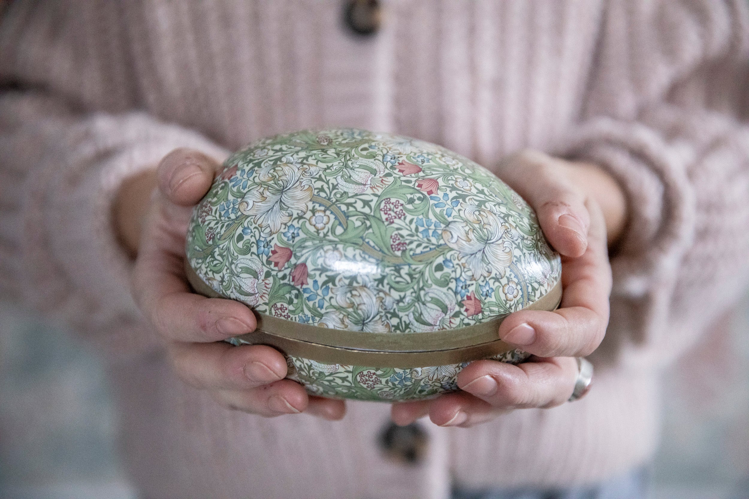 Påskeæg 15 cm William Morris Golden Lily