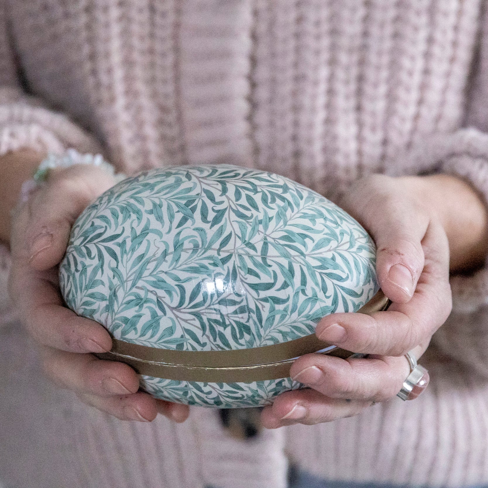 Påskeæg 15 cm William Morris Willow Bough