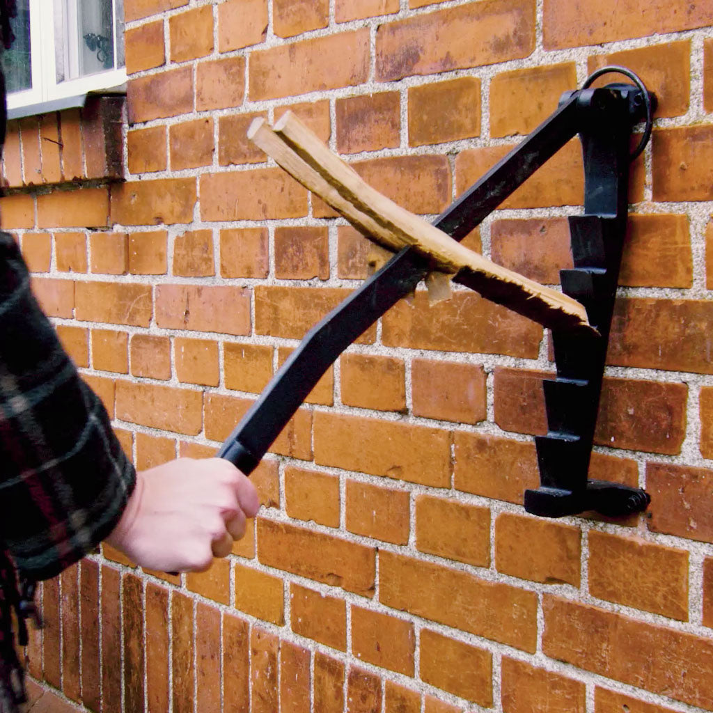 Stikkan - Brændekløver i støbejern