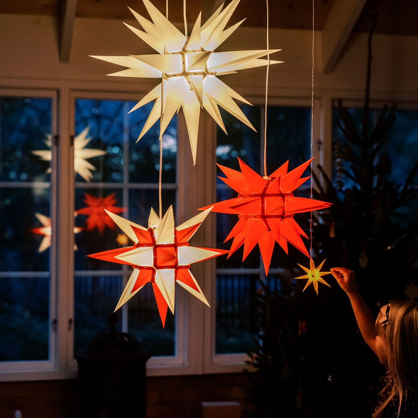 Adventsstjärna vit papper 60 cm