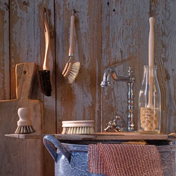 Opvaskebørste af træ af hestehår