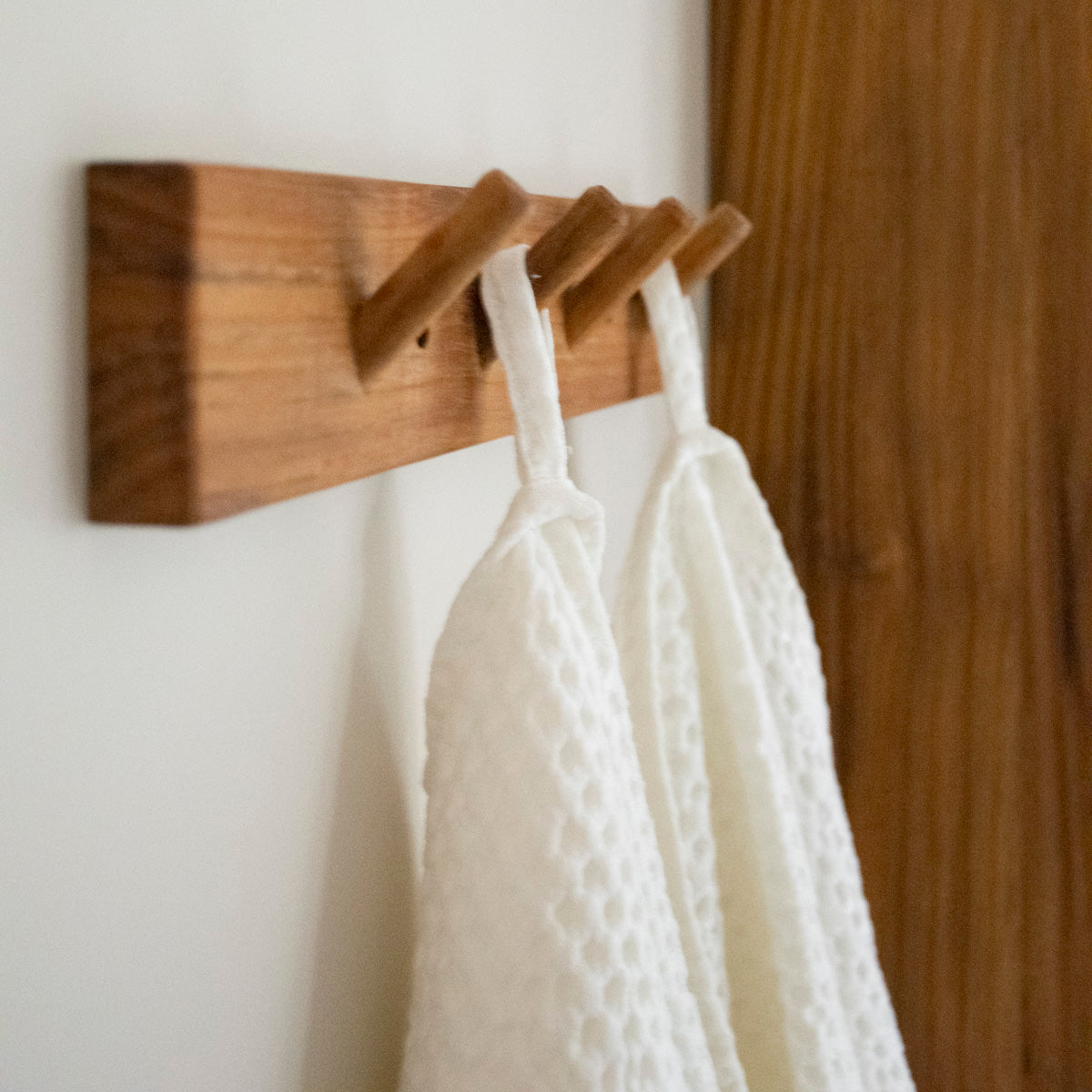 Knagerække Wilma Teak 35 cm